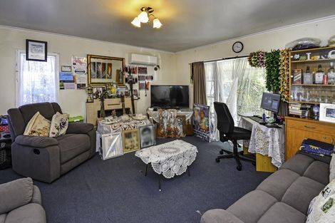 Photo of property in 25 Hyde Street, Manurewa East, Auckland, 2102
