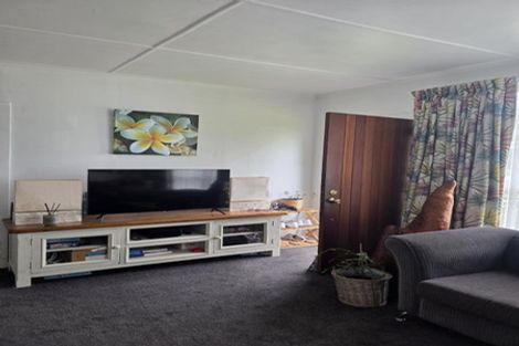Photo of property in 1b Farnworth Avenue, Holdens Bay, Rotorua, 3010
