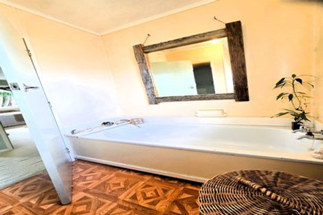 Photo of property in 5 Bush Street, Paeroa, 3600