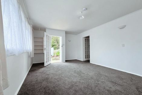 Photo of property in 1 Titahi Bay Road, Porirua City Centre, Porirua, 5022