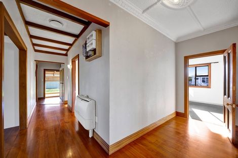 Photo of property in 21 Morrissey Street, Hawera, 4610