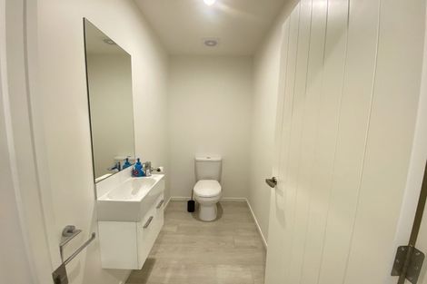 Photo of property in 24 Burnham School Road, Rolleston, 7614