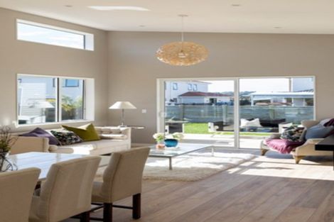 Photo of property in 13 Floyd Road, Riverhead, 0820