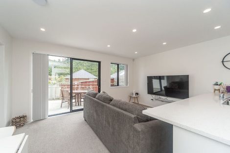 Photo of property in 29a Compton Crescent, Taita, Lower Hutt, 5011