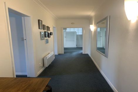 Photo of property in 34 Overtoun Terrace, Hataitai, Wellington, 6021