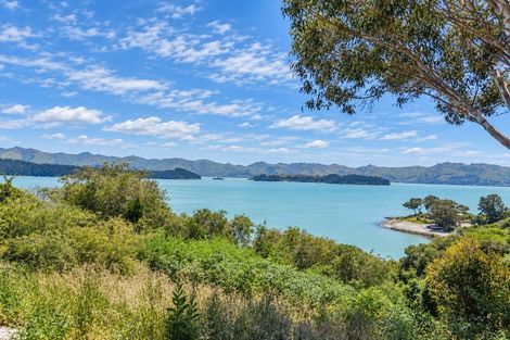 Photo of property in 33 Andersons Road, Charteris Bay, Governors Bay, 8971