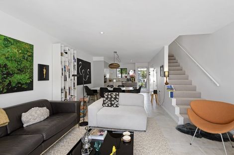 Photo of property in 7/9 Burgess Street, Sumner, Christchurch, 8081