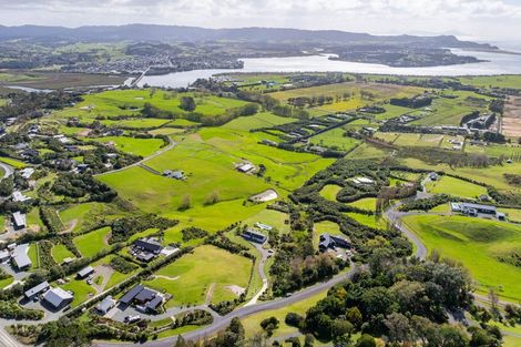 Photo of property in 15 Sandhill Heights, Mangawhai, 0975