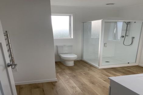 Photo of property in 36 Taupaki Road, Taupaki, Henderson, 0782