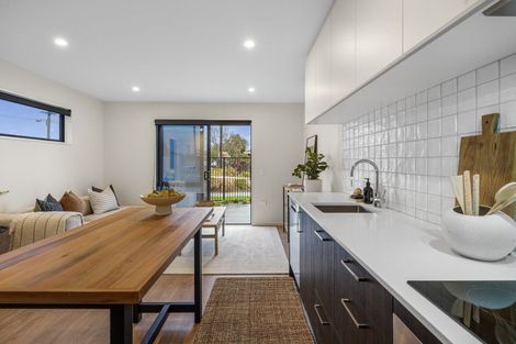 Photo of property in 4/2 Everard Street, Somerfield, Christchurch, 8024