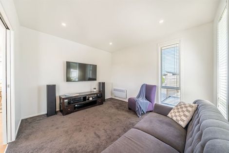 Photo of property in 46 Mo Street, Camborne, Porirua, 5026