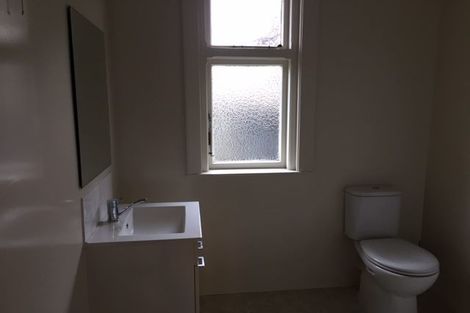 Photo of property in 2 Thornton Street, Darfield, 7510