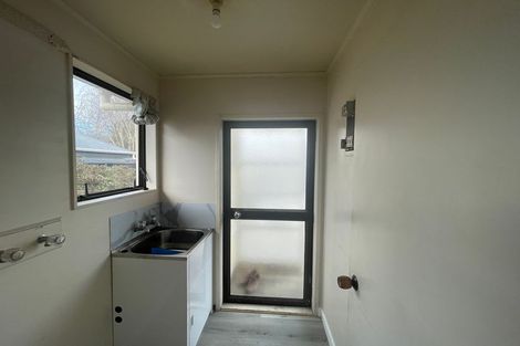 Photo of property in 2/12 Trimdon Street, Randwick Park, Auckland, 2105