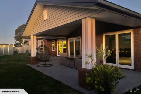 Photo of property in 24 Mervyn Place, Ohauiti, Tauranga, 3112