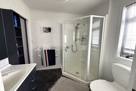 Photo of property in 22a Marine Parade South, Foxton Beach, Foxton, 4815