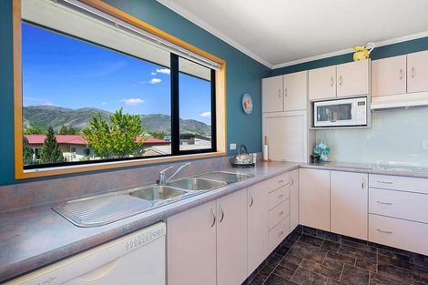 Photo of property in 5 Sarita Place, Cromwell, 9310