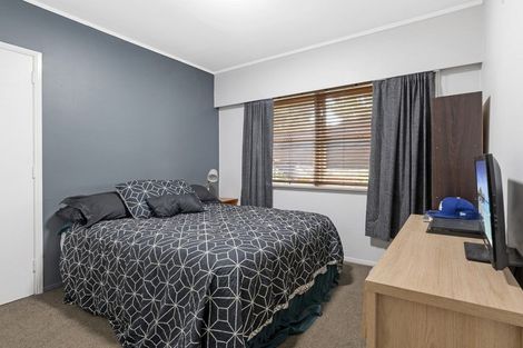 Photo of property in 17 Mack Place, Red Hill, Papakura, 2110