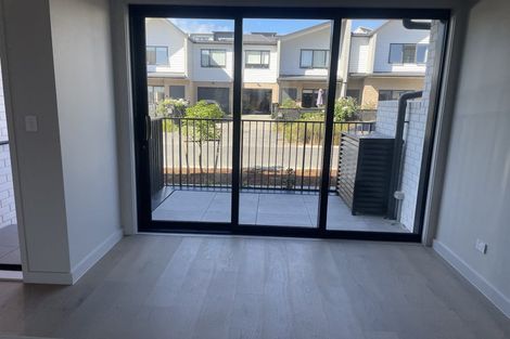 Photo of property in 11b Windlass Street, Long Bay, Auckland, 0630