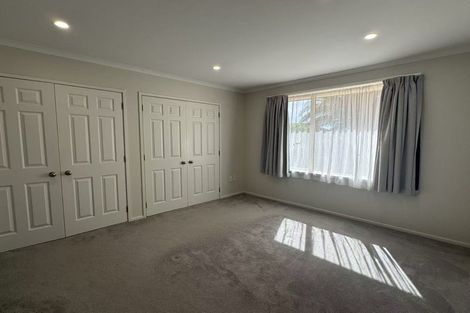 Photo of property in 14 Mountain Beech Rise, Albany, Auckland, 0632