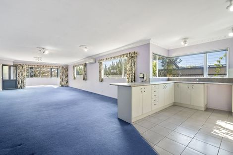 Photo of property in 4 Seaforth Avenue, Milson, Palmerston North, 4414