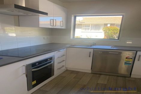 Photo of property in 2/35 Brockworth Place, Riccarton, Christchurch, 8011