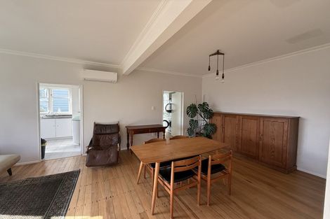 Photo of property in 143 Townsend Road, Miramar, Wellington, 6022