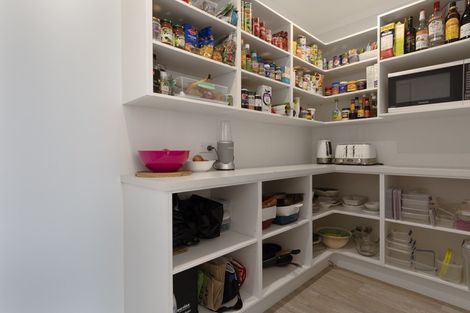 Photo of property in 82 Bert Wall Drive, Omokoroa, 3114