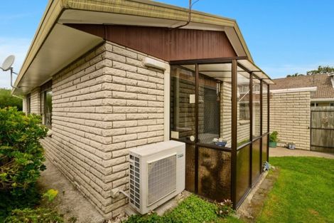Photo of property in 4a Gemini Place, Kawaha Point, Rotorua, 3010