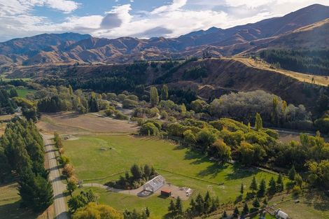 Photo of property in 930 Mount Barker Road, Wanaka, 9382