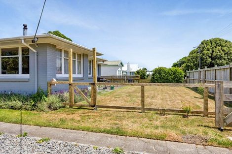 Photo of property in 94 South Road, Manaia, 4612