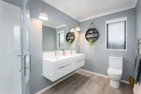 Photo of property in 38 Bradbury Avenue, Rolleston, 7614