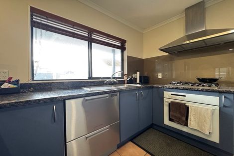 Photo of property in 63a Kemp Street, Kilbirnie, Wellington, 6022