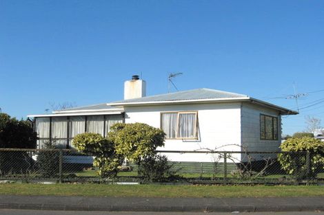 Photo of property in 24 Resolute Way, Papakura, 2110