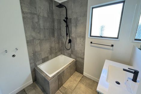 Photo of property in 134a Mcleod Road, Te Atatu South, Auckland, 0610