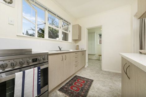 Photo of property in 110a Lake Road, Belmont, Auckland, 0622