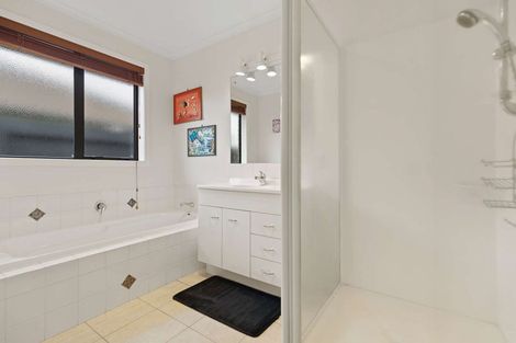 Photo of property in 18 Mickelson Avenue, Rototuna, Hamilton, 3210