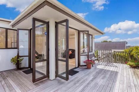Photo of property in 17 Armagh Road, Blockhouse Bay, Auckland, 0600
