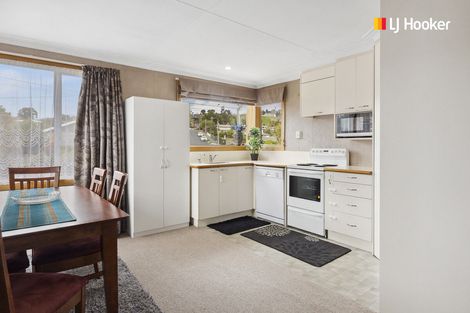 Photo of property in 5 Bell Crescent, Concord, Dunedin, 9018