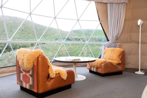 Photo of property in 456 Barrett Road, Omata, New Plymouth, 4374