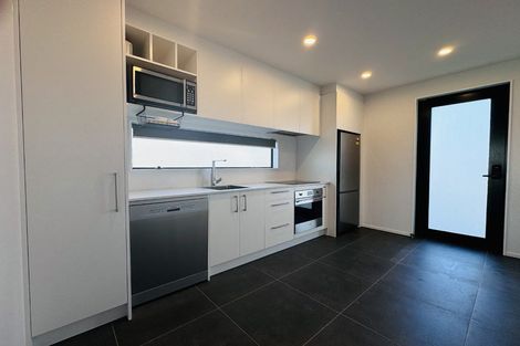 Photo of property in 5b Malaga Crescent, Harewood, 8051