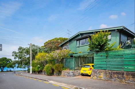 Photo of property in 2 Flagstaff Terrace, Devonport, Auckland, 0624