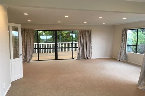 Photo of property in 6 Summit Drive, Torbay, Auckland, 0630