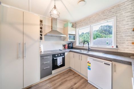 Photo of property in 3 Gawler Grove, Wainuiomata, Lower Hutt, 5014