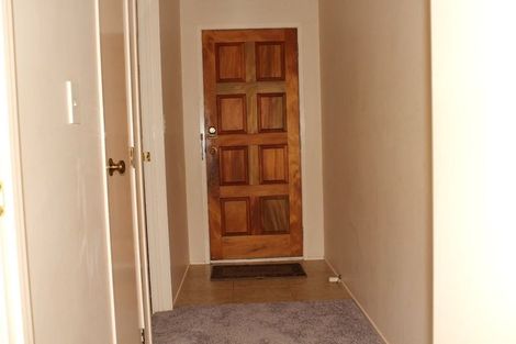 Photo of property in 2/79 Aberfeldy Avenue, Highland Park, Auckland, 2010