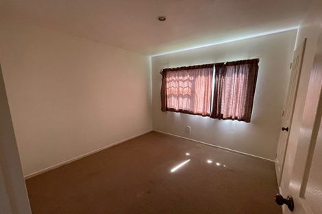 Photo of property in 346 Henderson Valley Road, Henderson Valley, Auckland, 0612