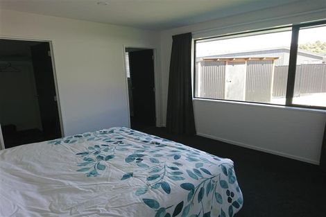 Photo of property in 40 Marbleleaf Lane, Albert Town, Wanaka, 9305