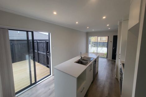 Photo of property in 8/26 Pah Road, Papatoetoe, Auckland, 2025