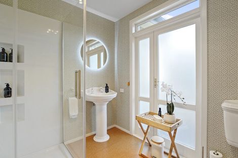 Photo of property in 16 Desmond Street, Merivale, Christchurch, 8014