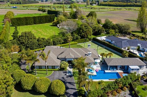 Photo of property in 38 Saint Heliers Place, Papamoa Beach, Papamoa, 3118