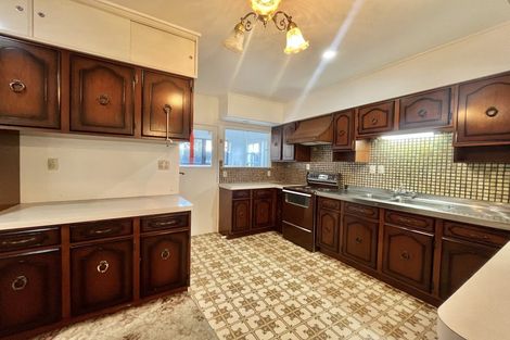 Photo of property in 3 Everglade Drive, Goodwood Heights, Auckland, 2105